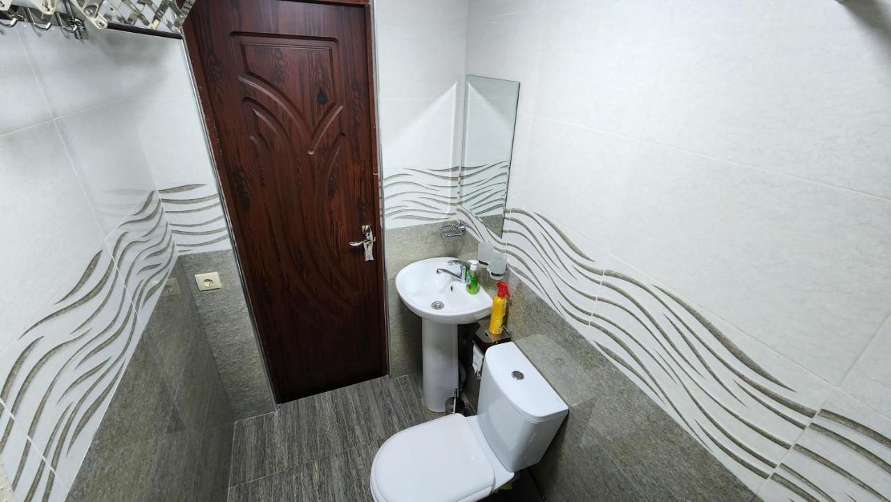 Studio - Jonika Tashkent Bagian luar foto