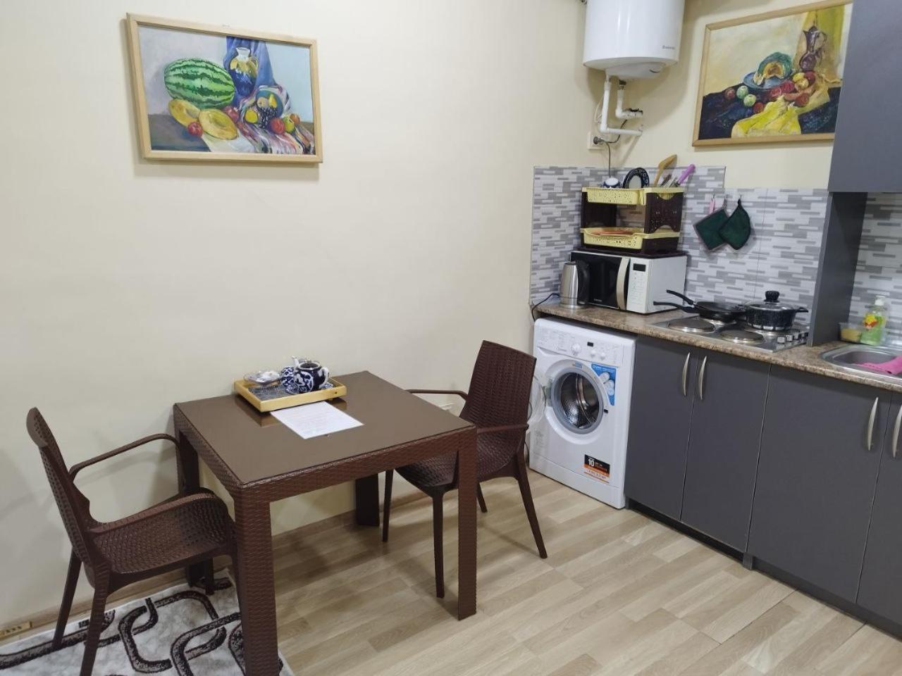 Studio - Jonika Tashkent Bagian luar foto